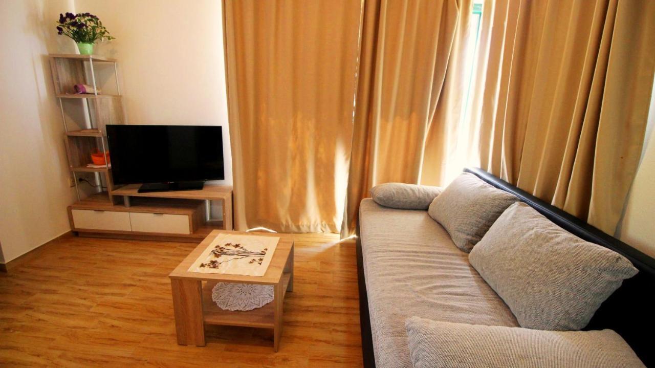 Holiday Home Jozo Omiš Esterno foto