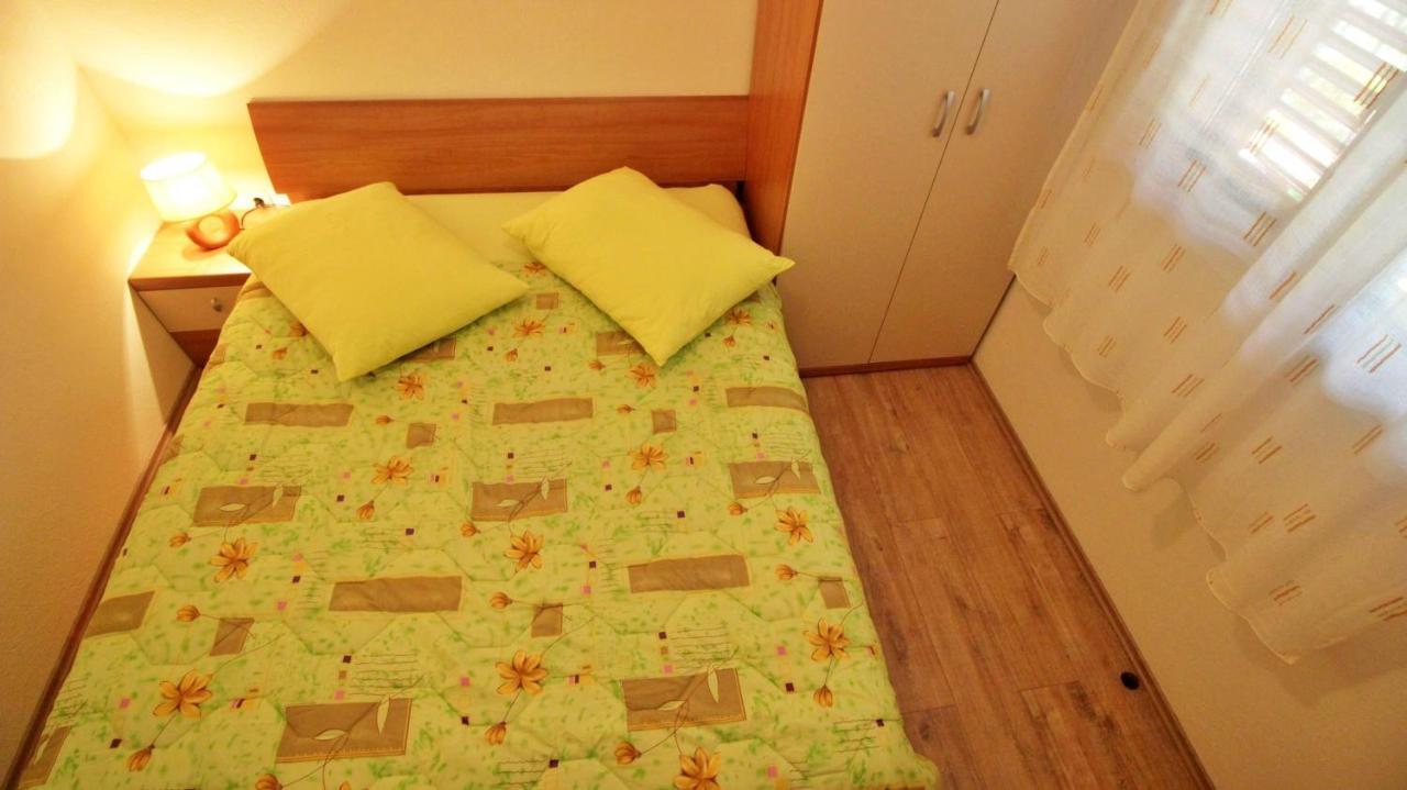 Holiday Home Jozo Omiš Esterno foto
